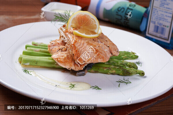 香煎三文魚