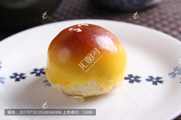 蘇式糕點(diǎn)蛋黃酥