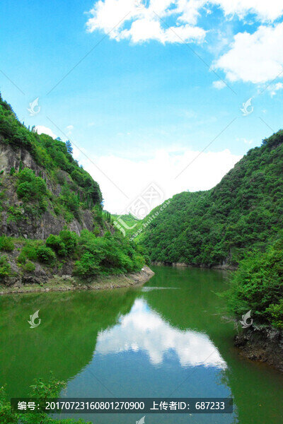 金華舞龍峽山水風光