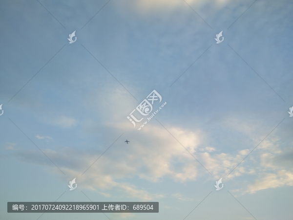 藍(lán)天白云