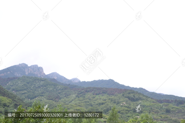 山巒疊峰
