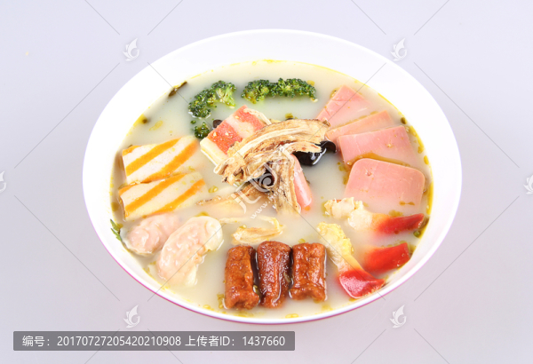 骨湯麻辣燙