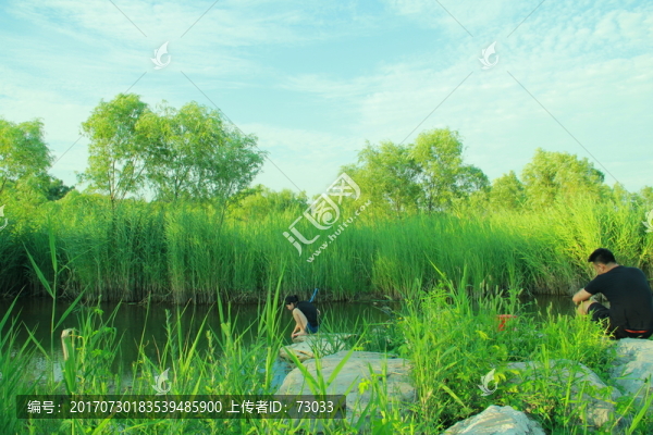 摸魚(yú)