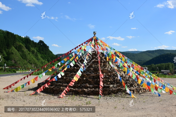 敖包,經(jīng)幡