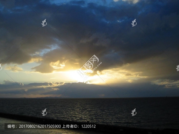 暴風(fēng)雨