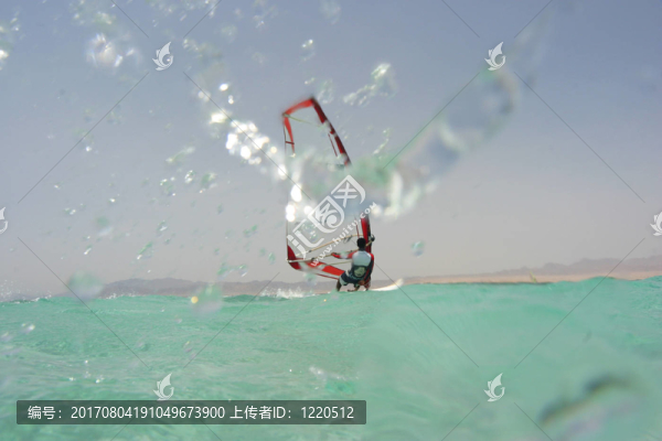 藍(lán)色瀉湖