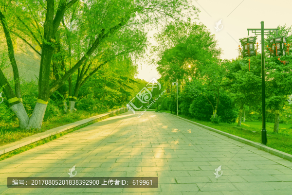 石板路