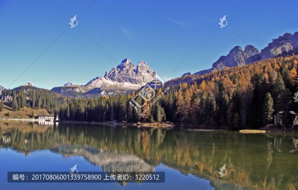 三峰