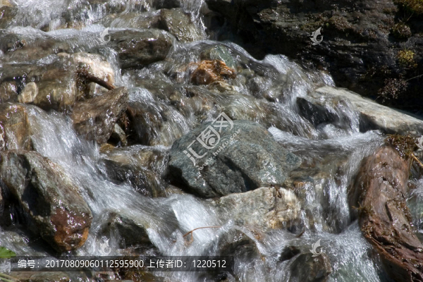 溪水05