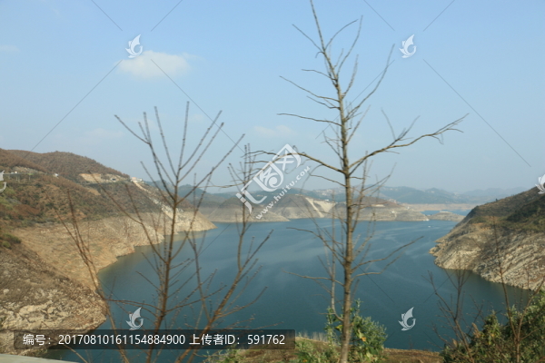 支嘎阿魯湖