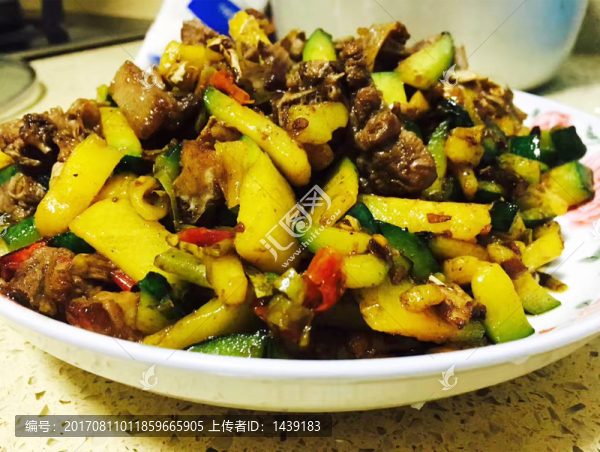 小南瓜炒鴨肉