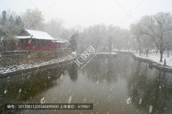 公園雪景