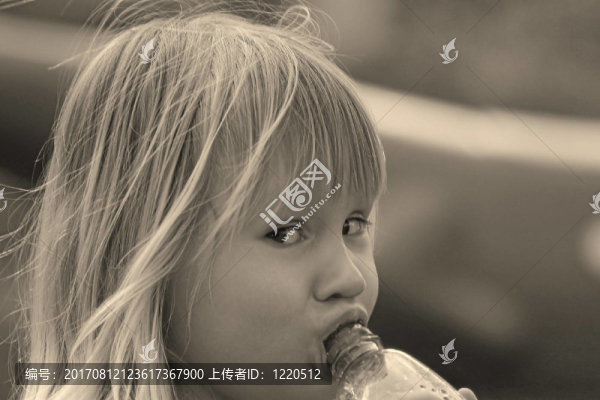 我應(yīng)該回去嗎？