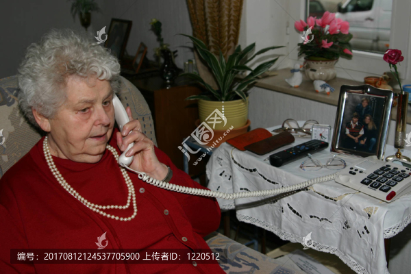 女人
