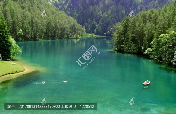 湖邊浪漫