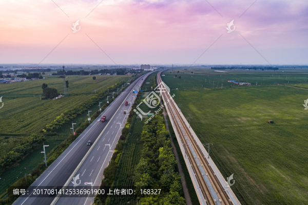 航拍高速鐵路