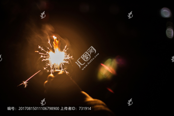 兒時記憶中的煙火棒