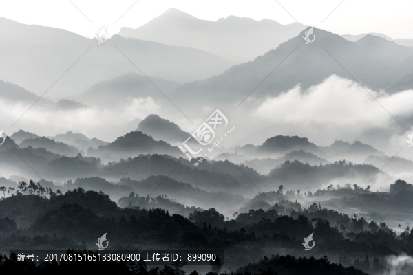水墨遠山