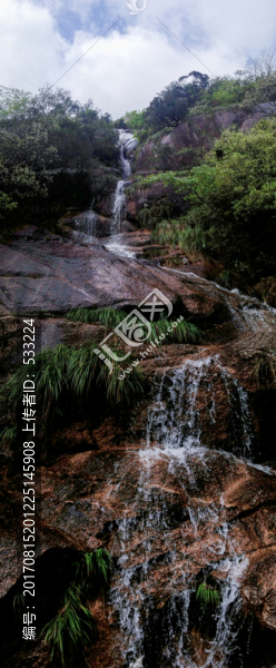 山泉