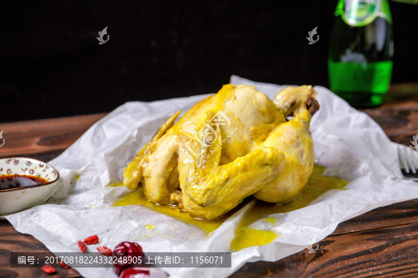 滋補(bǔ)養(yǎng)生雞