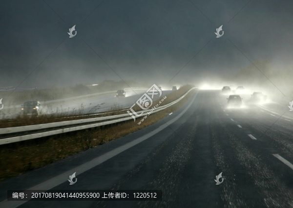 下雨前