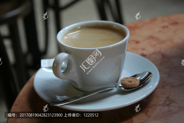 在一杯咖啡里