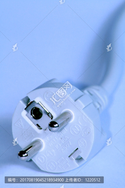電源插頭