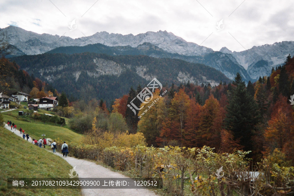 徒步旅行