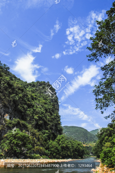 河流風(fēng)光