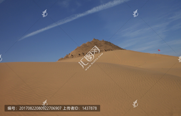 晴空中的沙雕