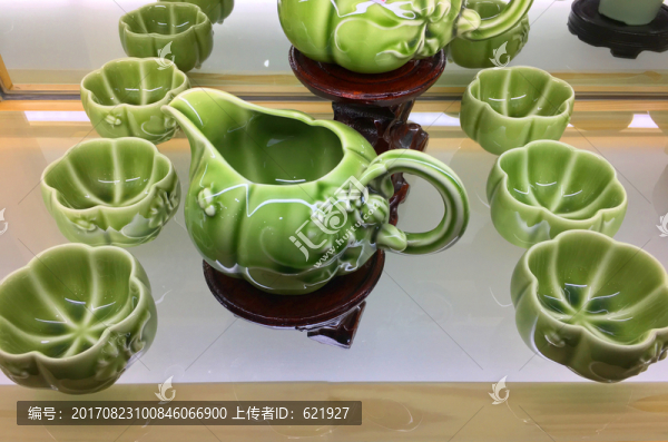 茶飲餐具