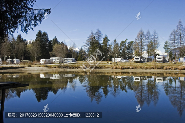 春天湖露營(yíng)