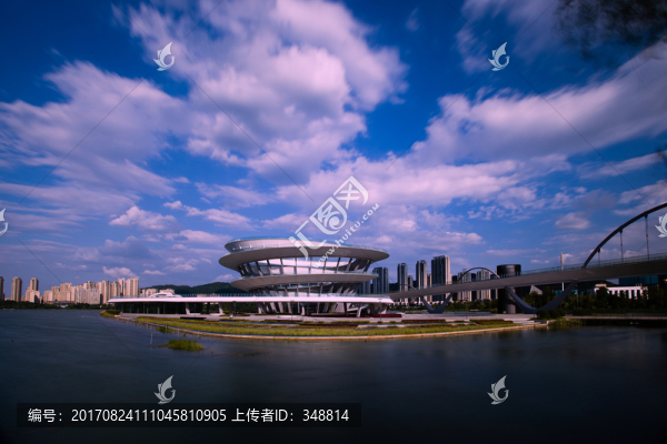 梅溪湖