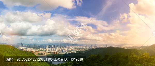 夕陽(yáng)下的深圳