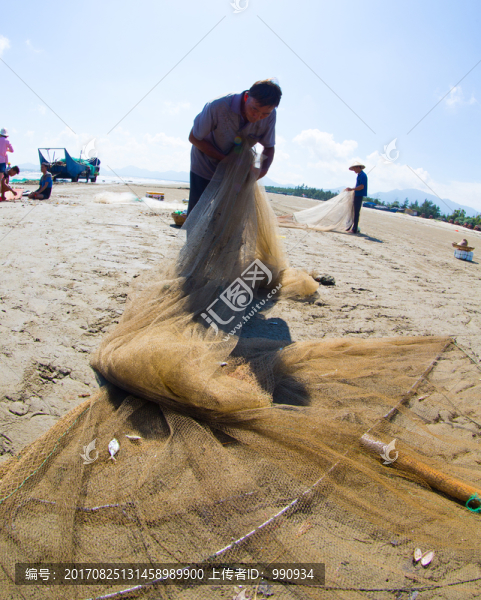 南海捕魚,捕魚