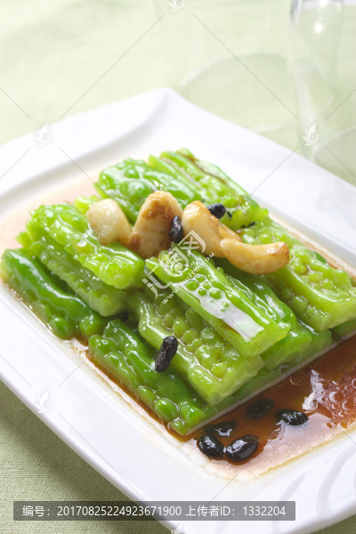 拍蒜豆豉灼涼瓜
