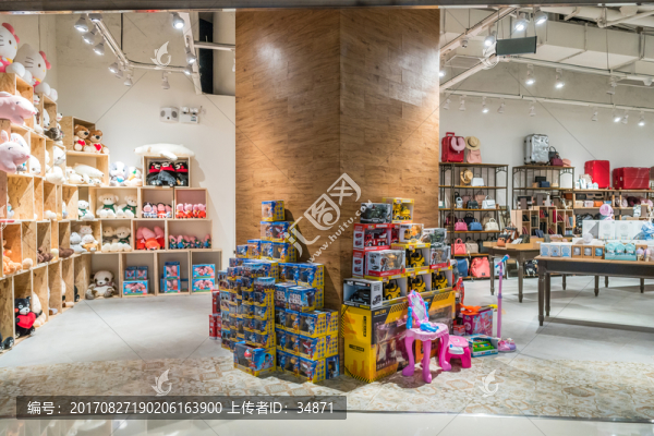 玩具店內(nèi)景