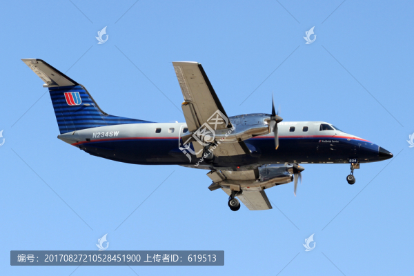 美聯(lián)航,支線飛機,降落
