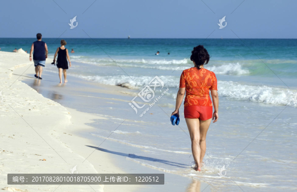 海灘散步