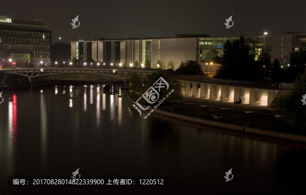 政區(qū)與夜狂歡