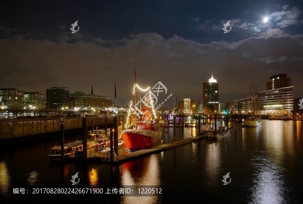 在夜間