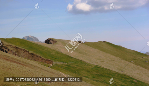 爬山