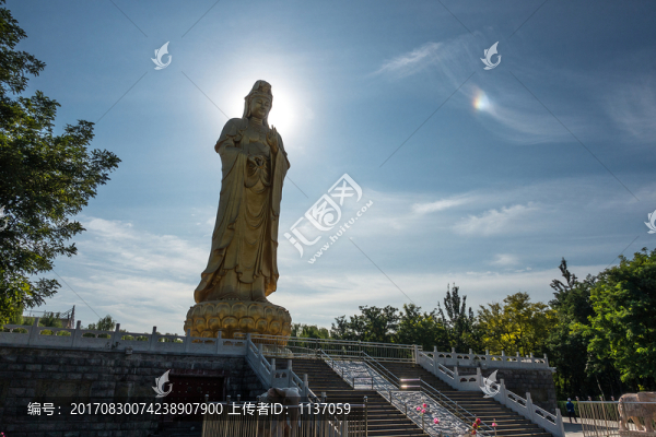 北京古塔公園,觀音像