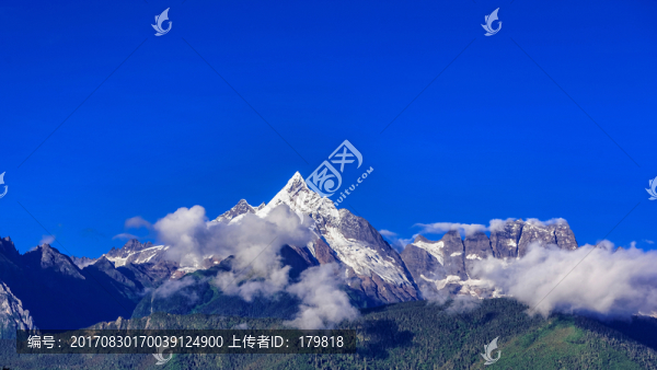 梅里雪山