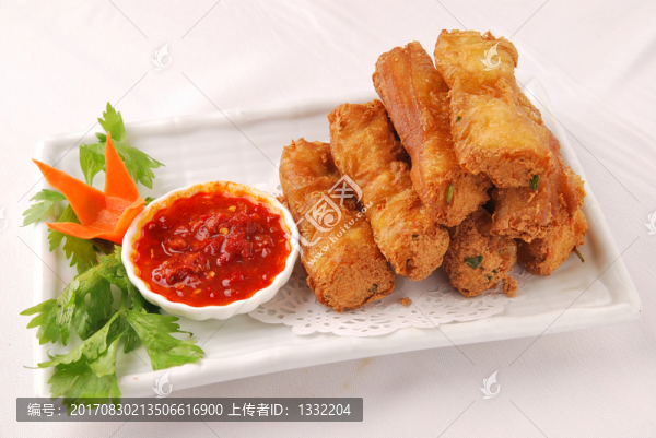 老油條釀臭豆腐