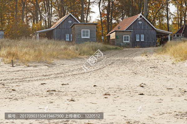 海灘上的小屋