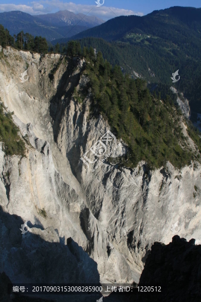 山