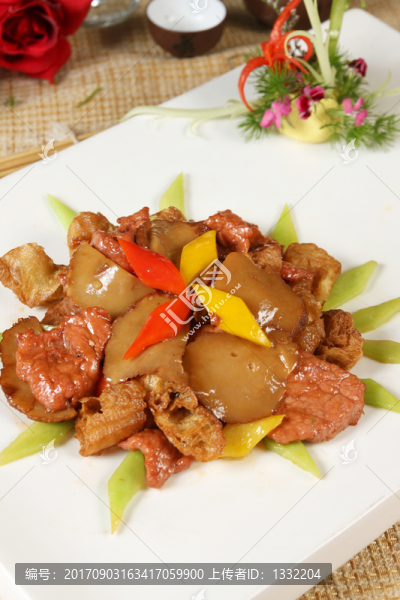 沙茶鬼馬白靈牛肉
