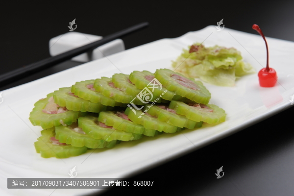 肴肉苦瓜