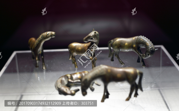 青銅馬